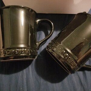 Le Creuset SHINY BLACK RETIRED COLOR Set of Mugs NIB GREAT GIFT Coffee set